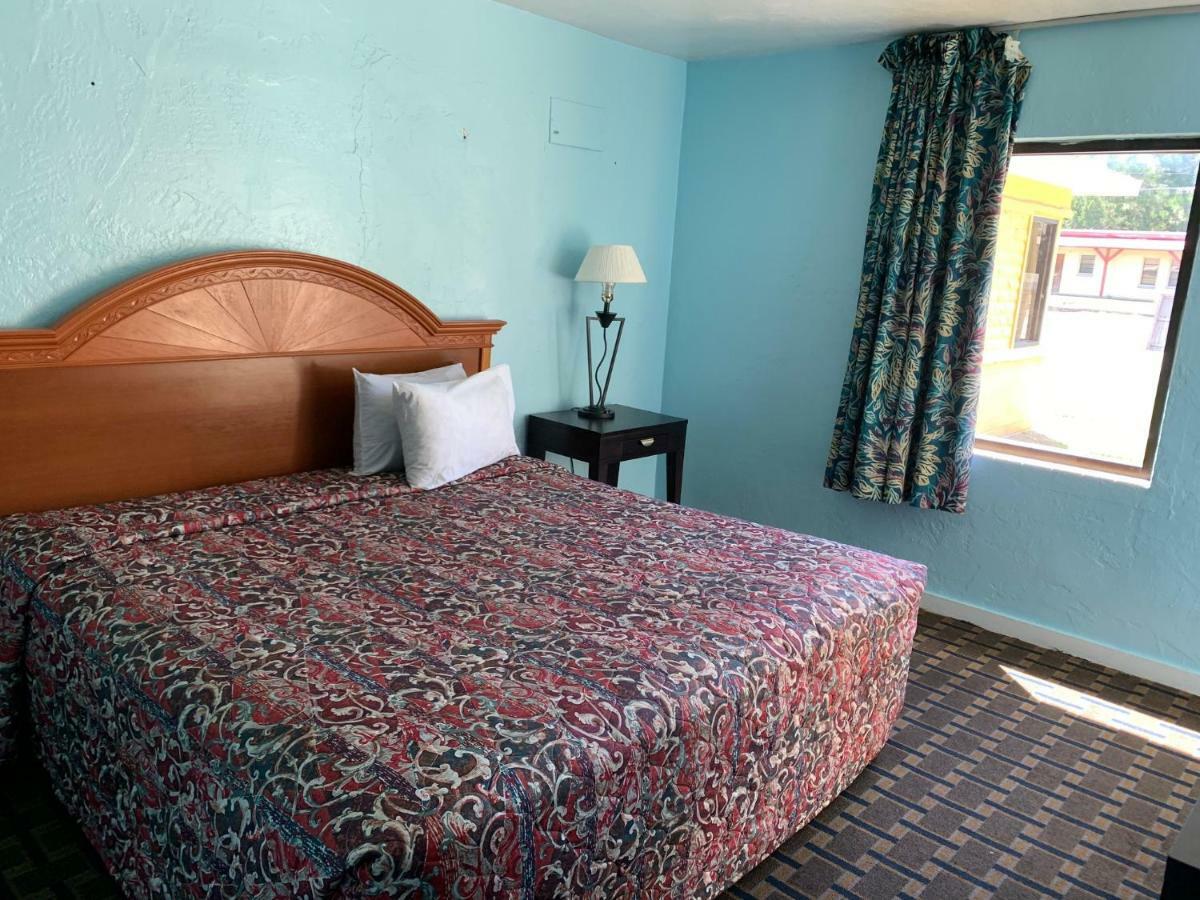 Travel Inn Daytona Daytona Beach Bagian luar foto